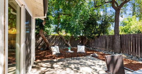 8940 Red Leaf Way, Sacramento, CA 95826 Photo
