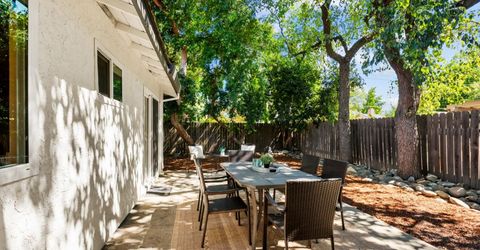 8940 Red Leaf Way, Sacramento, CA 95826 Photo