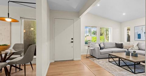 8940 Red Leaf Way, Sacramento, CA 95826 Photo