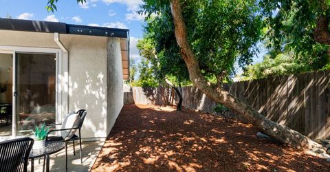 8940 Red Leaf Way, Sacramento, CA 95826 Photo
