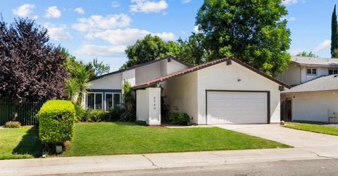 8940 Red Leaf Way, Sacramento, CA 95826 Photo