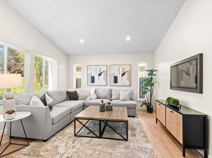 8940 Red Leaf Way, Sacramento, CA 95826 Photo