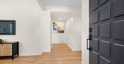 8940 Red Leaf Way, Sacramento, CA 95826 Photo
