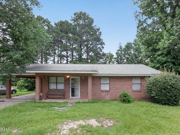 2631 Campground Road, Lauderdale, MS 39335