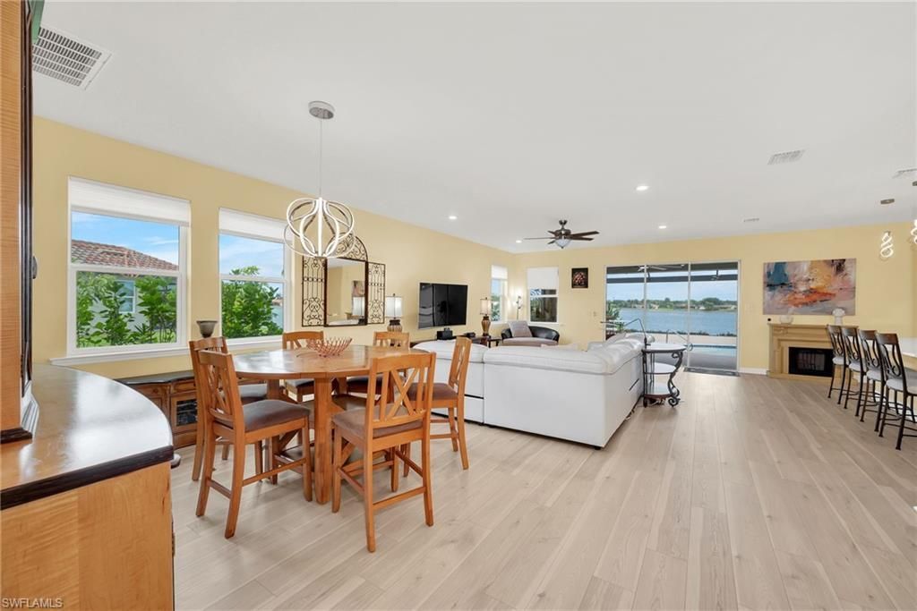 2078 Grove Dr, Naples, FL 34120 Photo