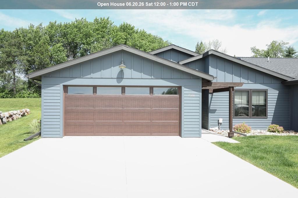 1528 Blaine's Way , Spirit Lake, IA 51360 Main Photo