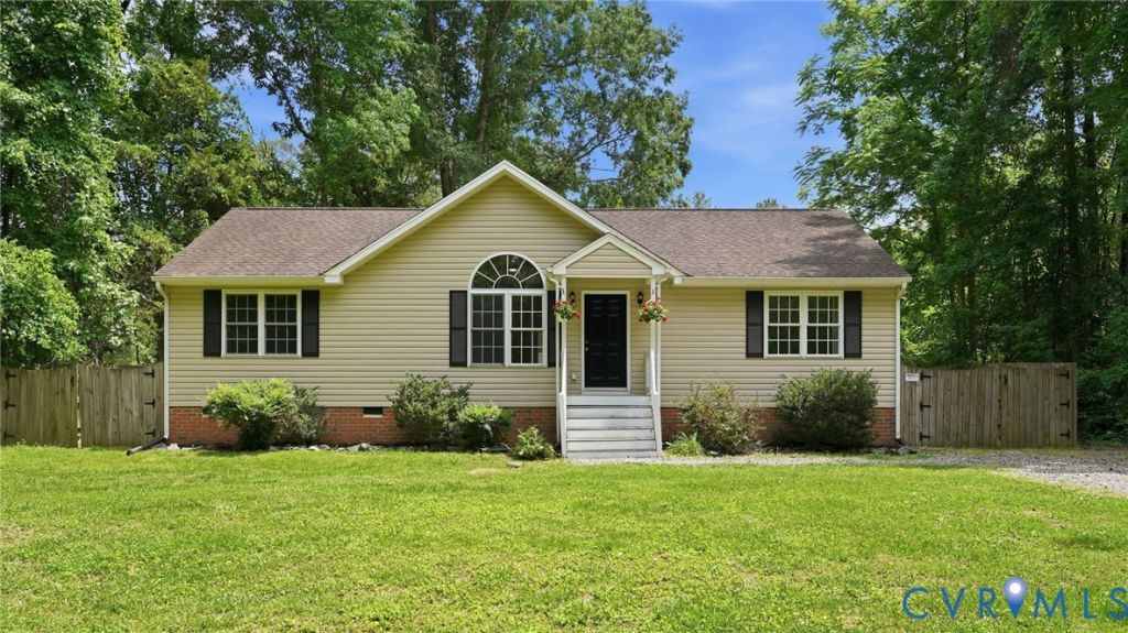 119 New Providence Drive , Ladysmith, VA 22546 Main Photo