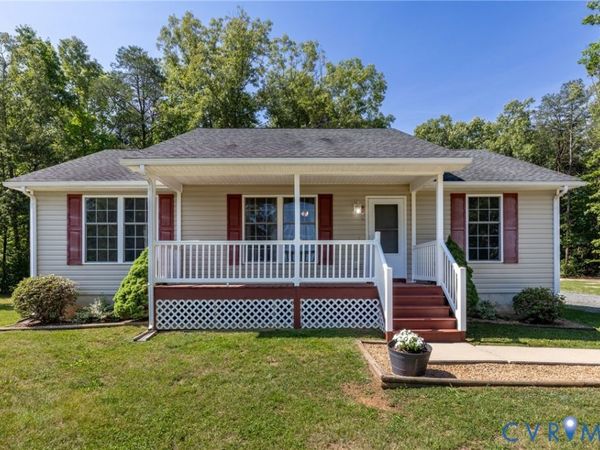 115 Windsor Place , Buckingham, VA 23921