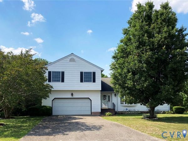 5 Jamesview Circle , Smithfield, VA 23430