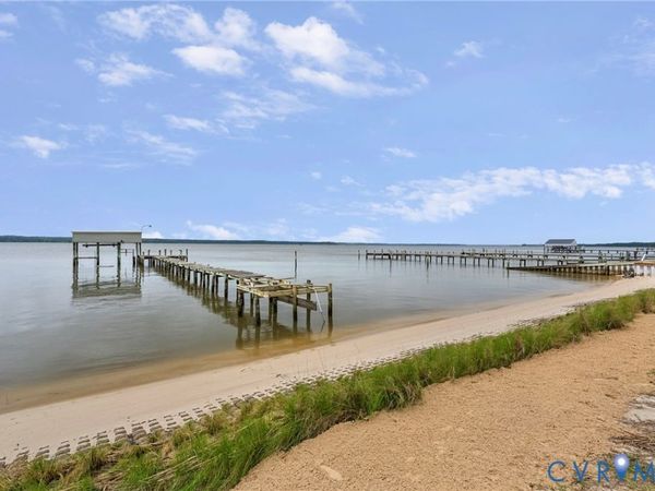 242 Old Farm Drive , Shacklefords, VA 23156