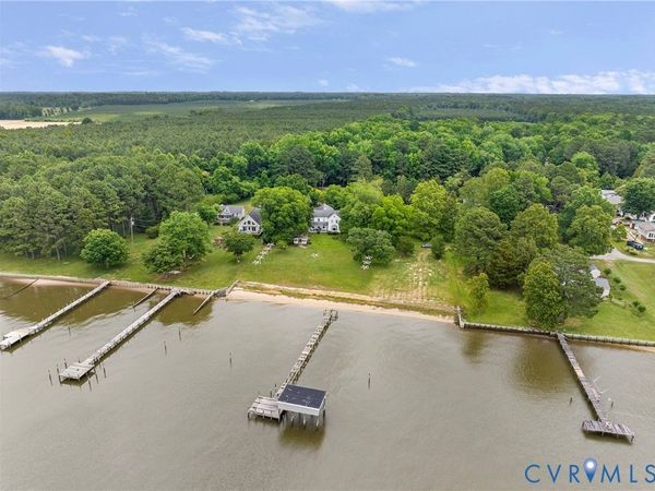242 Old Farm Drive, Shacklefords, VA 23156