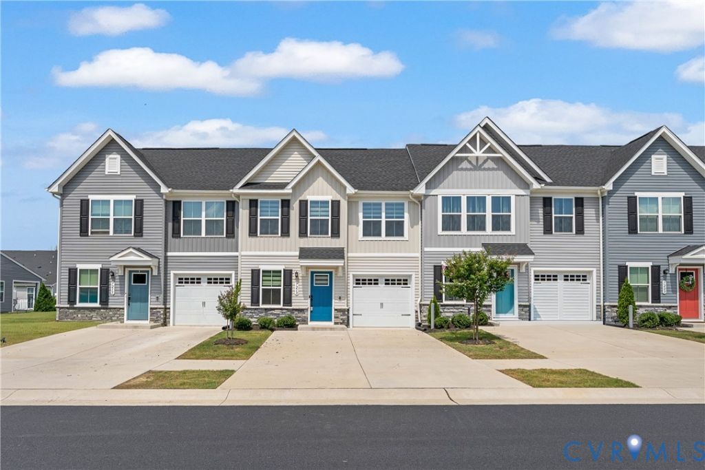7213 Lyon Taylor Lane, New Kent, VA 23124 Main Photo