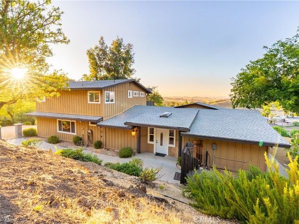 1745 Adelaida, Paso Robles, CA 93446