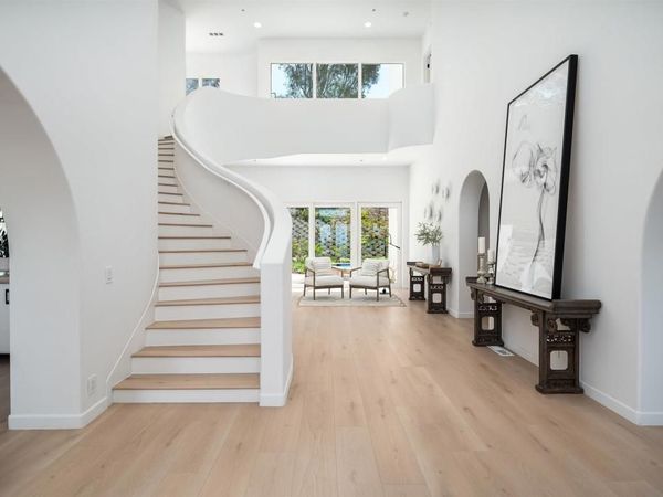 7402 Cadencia St, Carlsbad, CA 92009