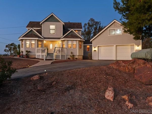 1214 Cook St., Ramona, CA 92065