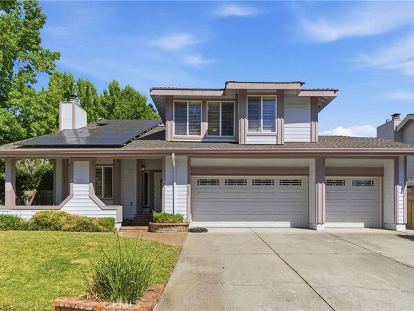 585 Spring Hill Drive, Morgan Hill, CA 95037