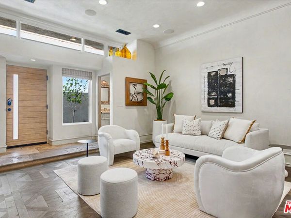 2408 34th Street, Unit 4, Santa Monica, CA 90405