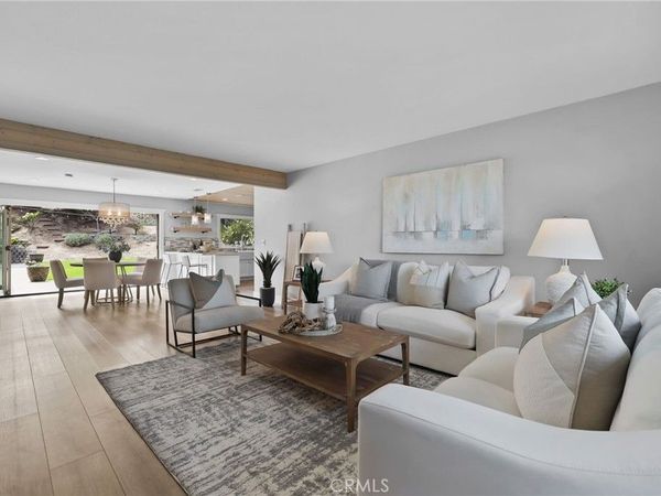 1807 Valencia, Carlsbad, CA 92008