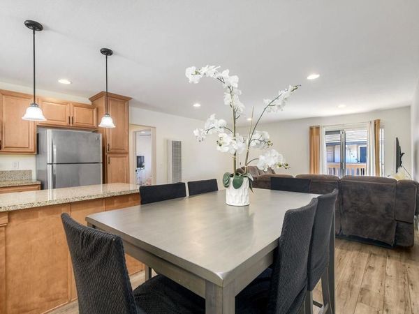 300 Washington Street, Unit B, Vista, CA 92084