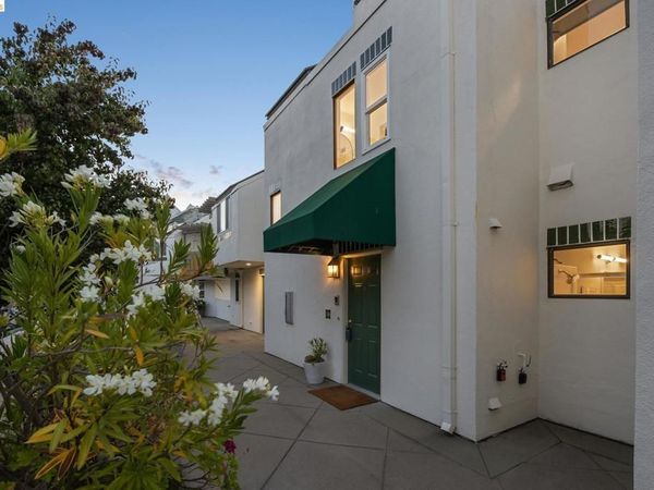 36 Mozden Ln, Pleasant Hill, CA 94523