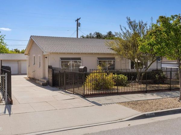 614 N Lemon Avenue, Azusa, CA 91702