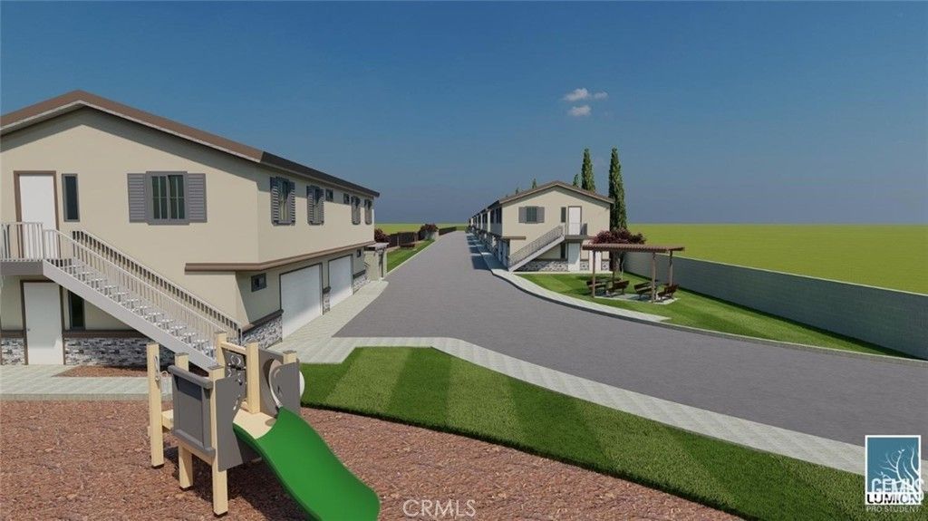 1000 Padre Street, Bakersfield, CA 93307 Main Photo