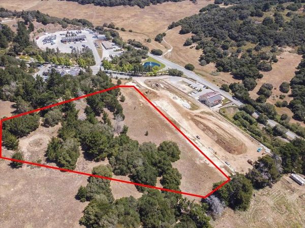 8741 Eagles Roost Road, Salinas, CA 93907