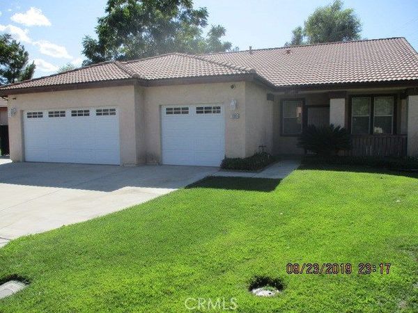 1809 Rue Chenin Blanc, San Jacinto, CA 92583