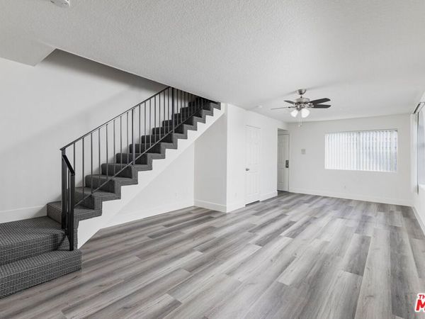 6616 Sylmar Avenue, Unit 1, Van Nuys, CA 91405