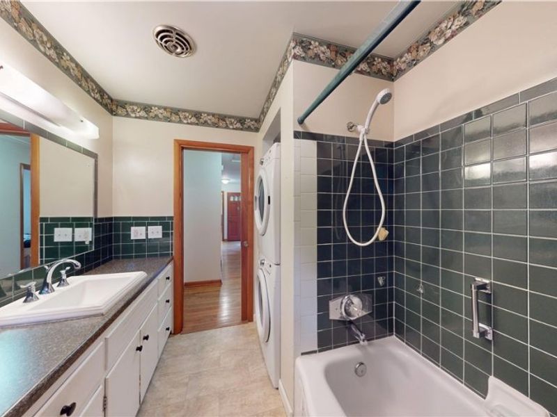 303 Keeler Drive, Marietta, OH 45750 Photo 18
