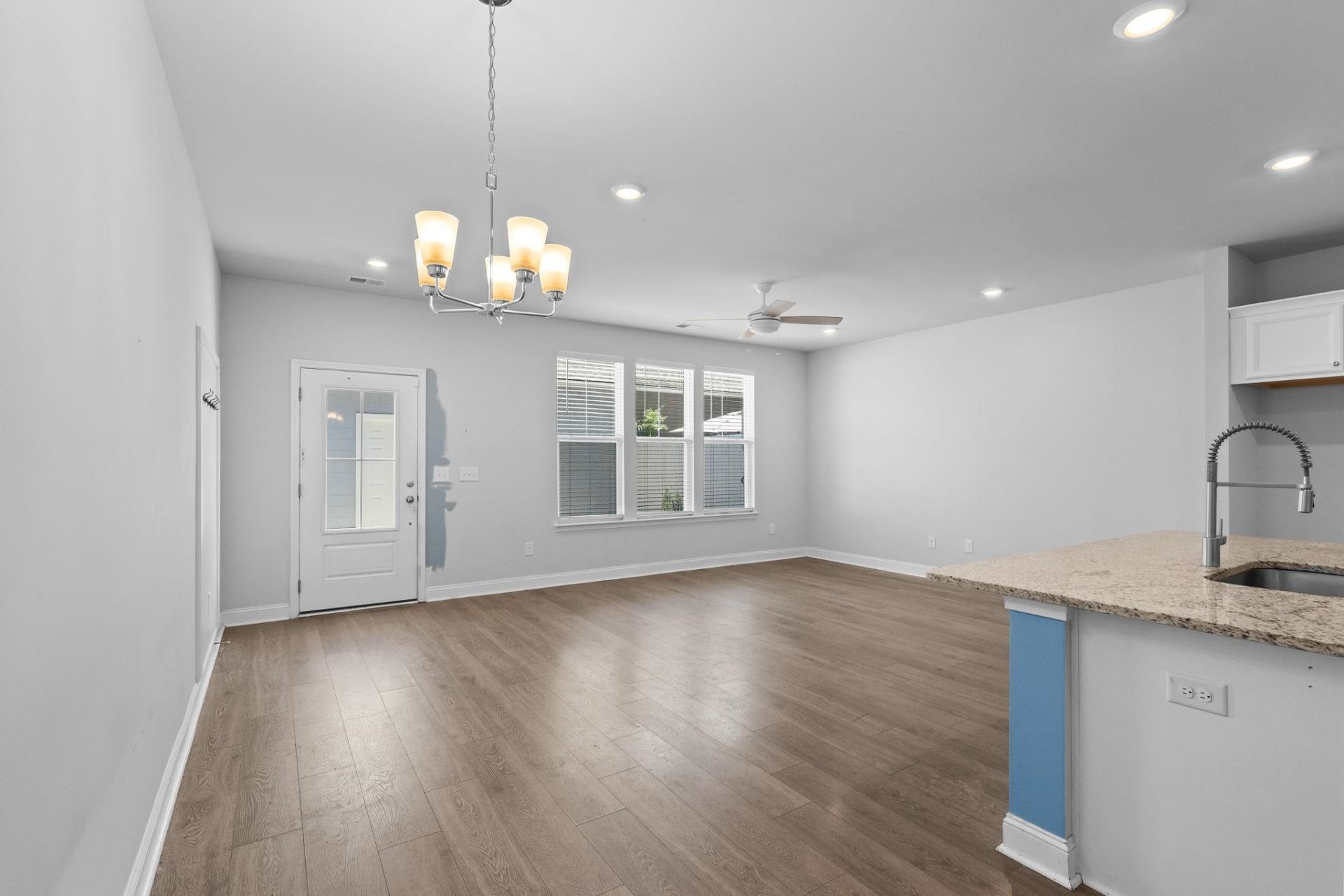 2495 Blue Crane Circle  Photo 8