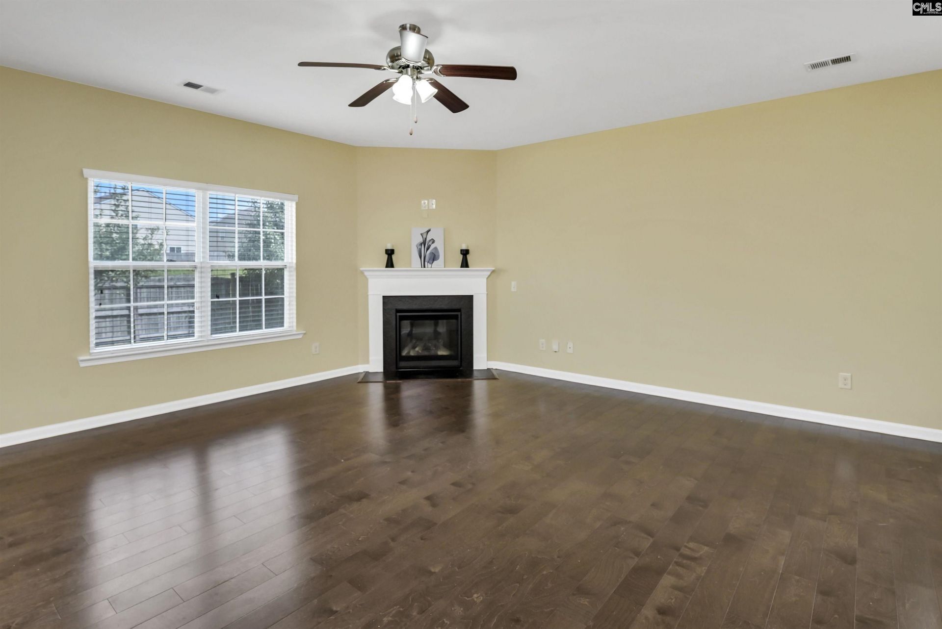 869 Sunseeker Drive  Photo 16