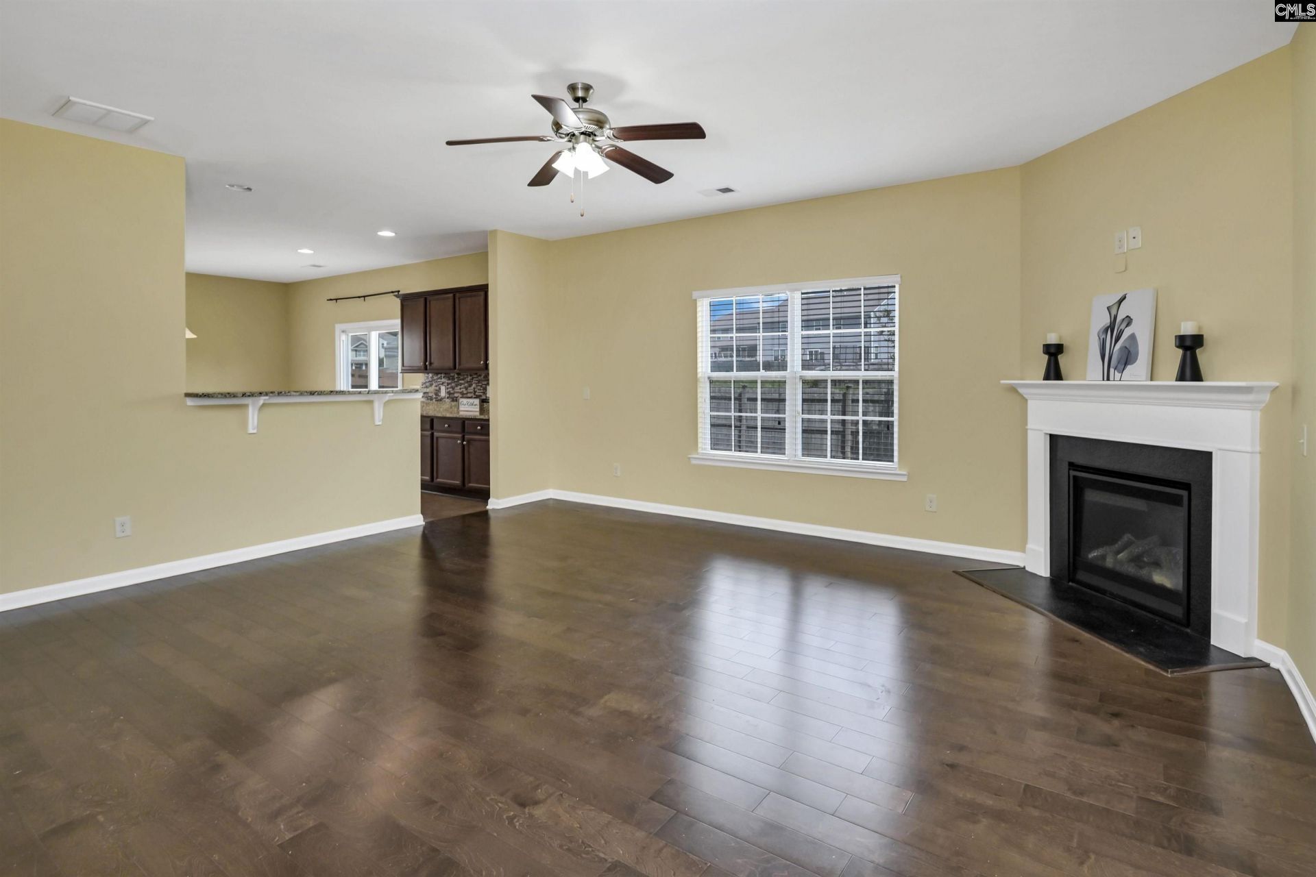 869 Sunseeker Drive  Photo 19