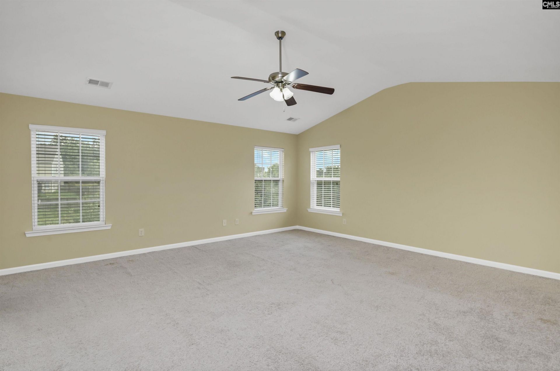 869 Sunseeker Drive  Photo 32
