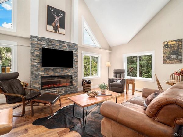 148 Big Pine Lane, Drake, CO 80515