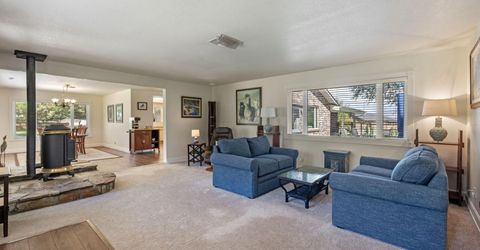 697 Indian Trail Road, Gardnerville, NV 89460 Photo