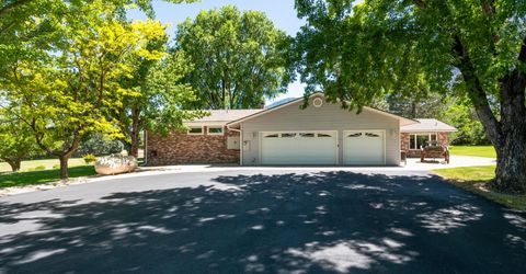 697 Indian Trail Road, Gardnerville, NV 89460 Photo