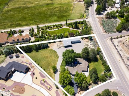 697 Indian Trail Road, Gardnerville, NV 89460 Photo