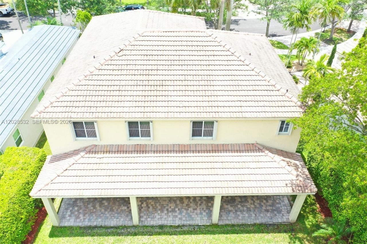 864 Vanda Ter, Weston, FL 33327 Photo