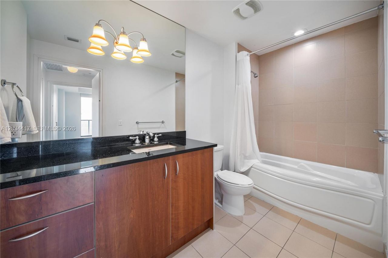 300 S Biscayne Blvd, Unit T-3406, Miami, FL 33131 Photo