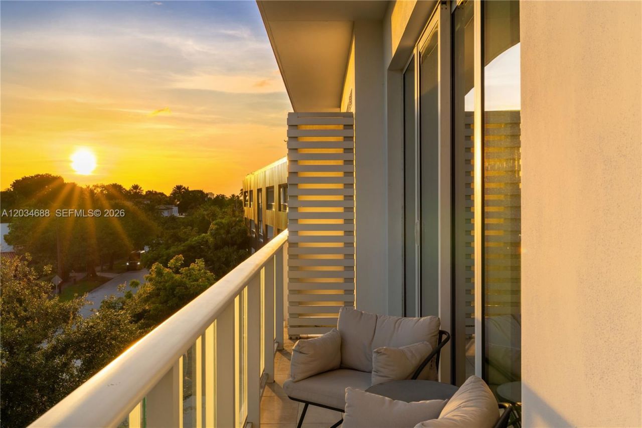 4701 N Meridian Ave , Unit 315, Miami Beach, FL 33140 Photo