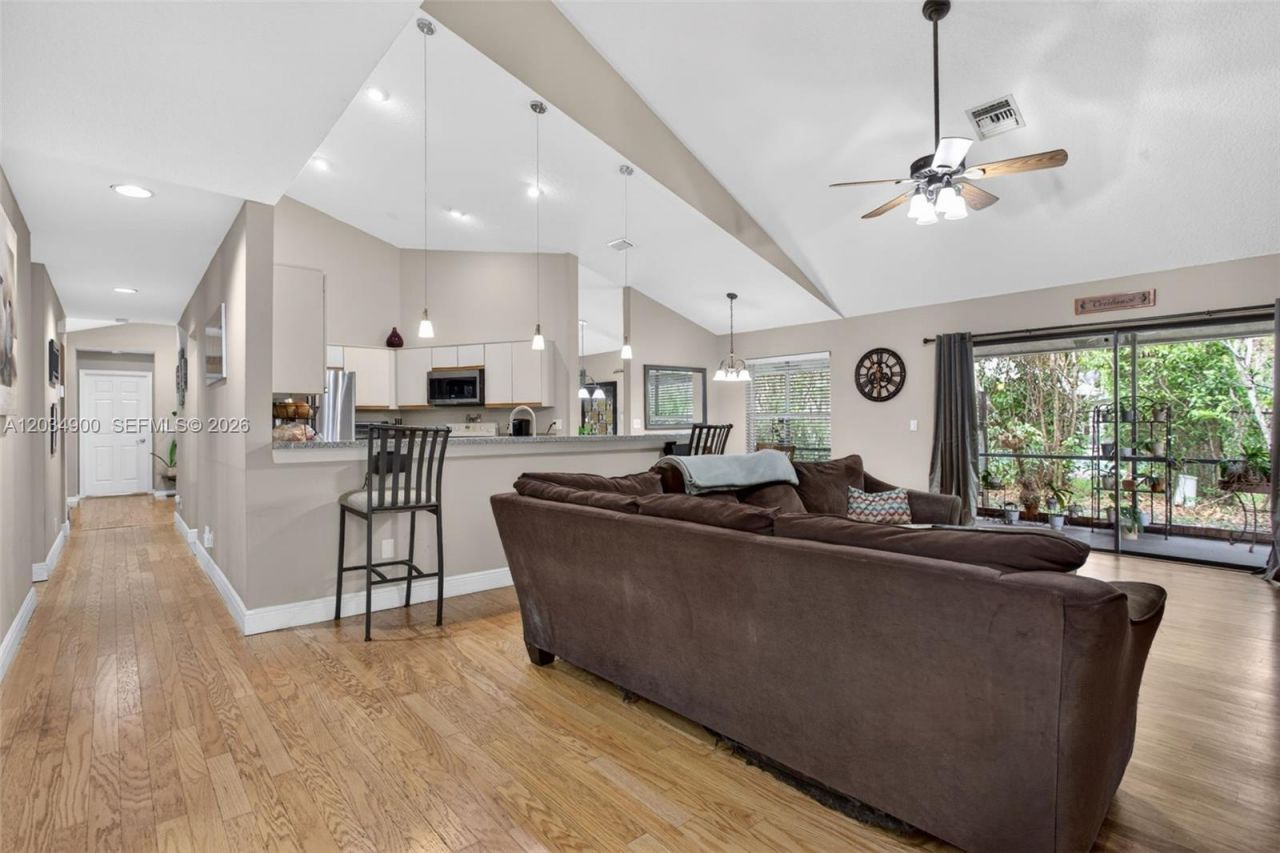 5115 NW 51st Ave, Coconut Creek, FL 33073 Photo