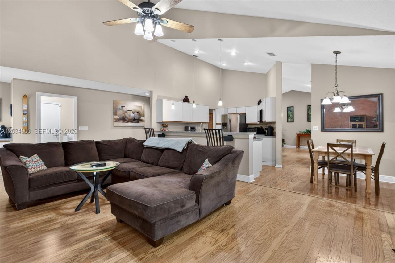 5115 NW 51st Ave, Coconut Creek, FL 33073 Photo