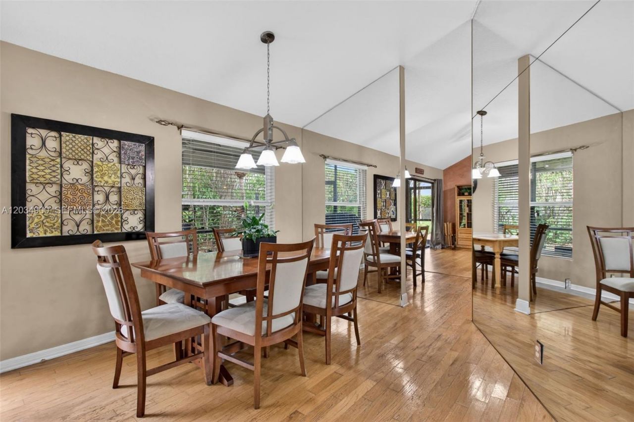 5115 NW 51st Ave, Coconut Creek, FL 33073 Photo