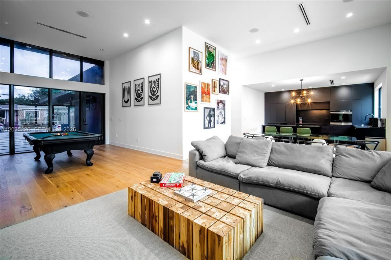243 NW 42nd St , Miami, FL 33127 Photo
