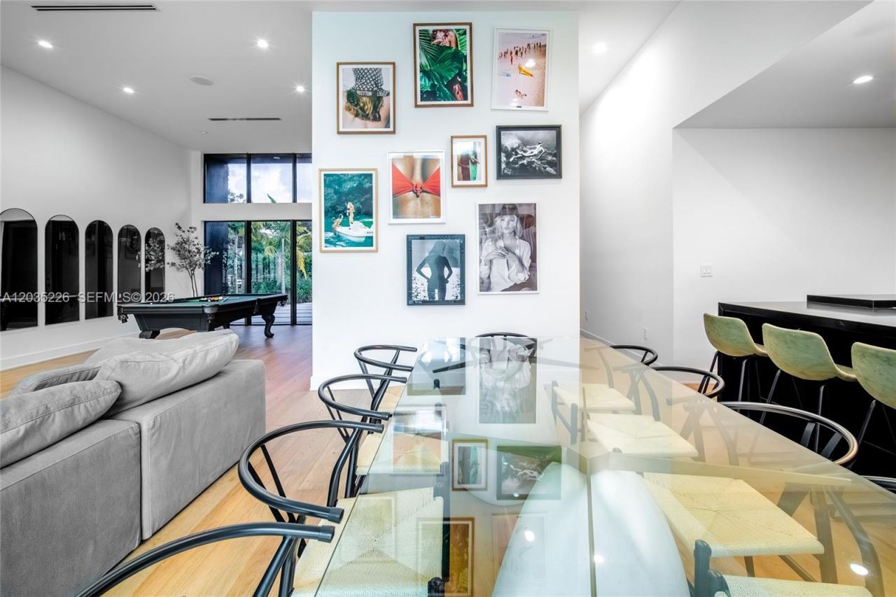 243 NW 42nd St , Miami, FL 33127 Photo