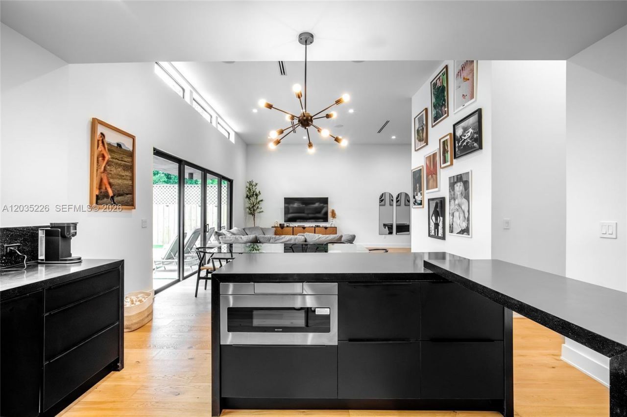 243 NW 42nd St , Miami, FL 33127 Photo