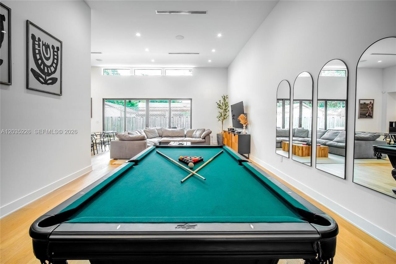 243 NW 42nd St , Miami, FL 33127 Photo
