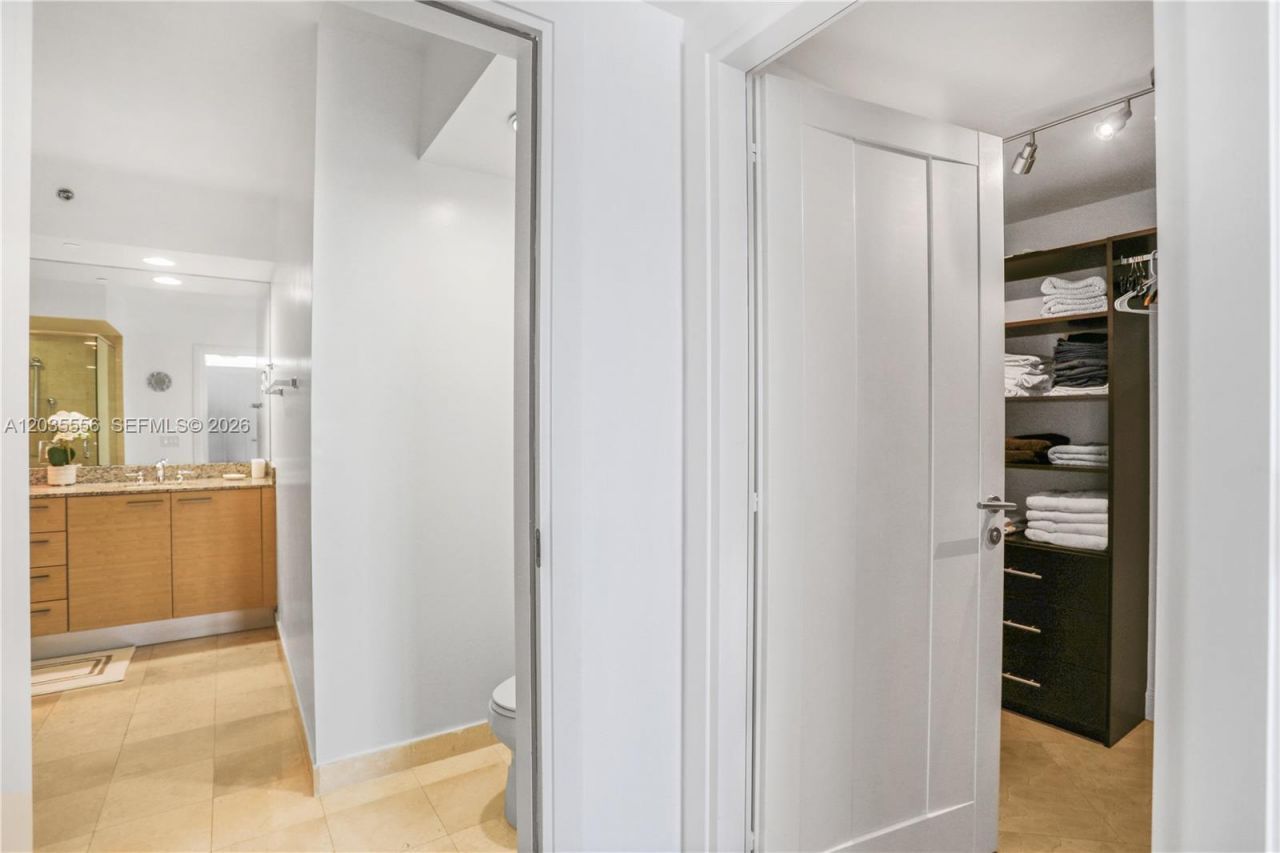 1830 S Ocean Dr , Unit 4511, Hallandale Beach, FL 33009 Photo