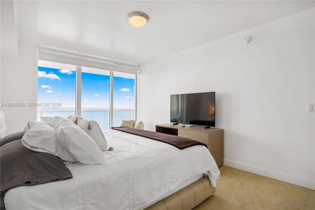 1830 S Ocean Dr , Unit 4511, Hallandale Beach, FL 33009 Photo